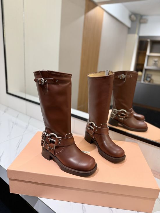 Miu Miu Vintage Distressed Leather Ankle Boots Retro Anti-slip Sole