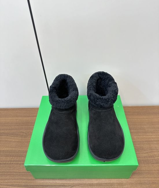 Bottega Veneta BV Shearling Lined Non-Slip Water Resistant Snow Boots
