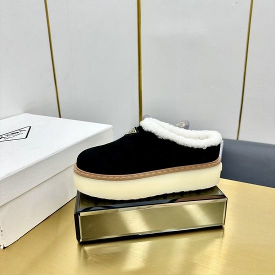 Prada Furry Platform Slippers Comfortable Non-slip Casual Style