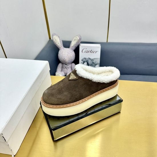 Prada Furry Platform Slippers Comfortable Non-slip Casual Style
