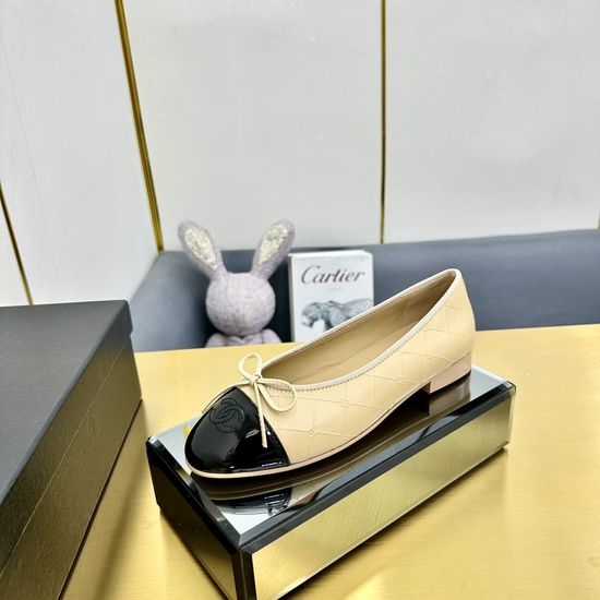 Chanel Classic Two Tone Slingback Comfortable Flat Shoes