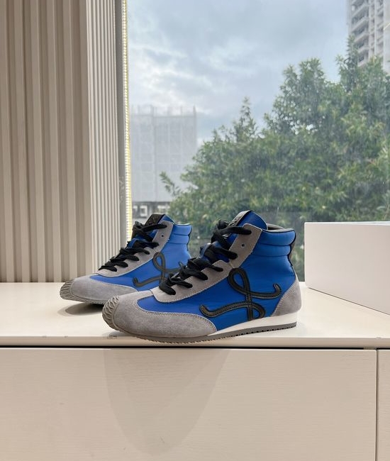Loewe Comfortable Casual Shoes with Textured Upper