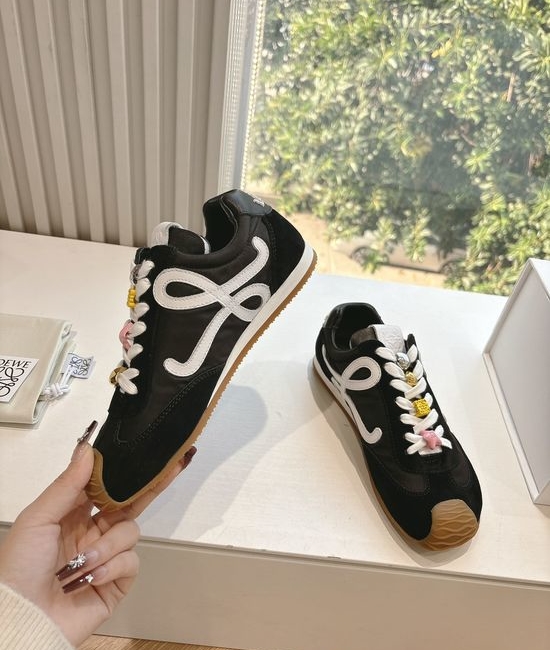 Loewe Suede Upper Sneakers Comfortable Casual Daily Shoes