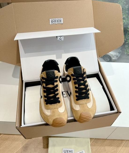 Loewe Minimalist Stitched Suede Leather Casual Comfort Sneakers