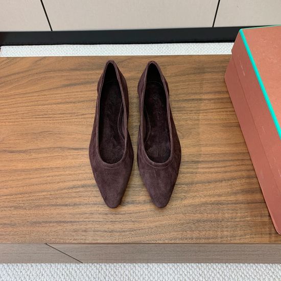 Loro Piana Cashmere Flat Shoes with Timeless Minimalist Look