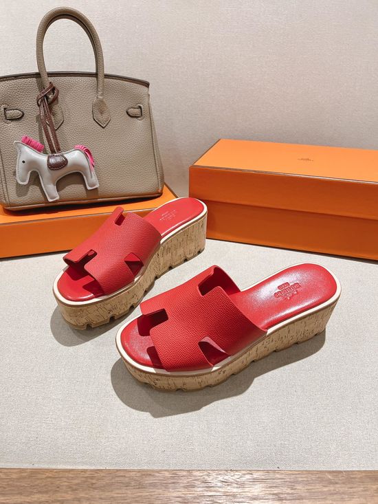 Hermes Classic Platform Sandals with Premium Leather Construction
