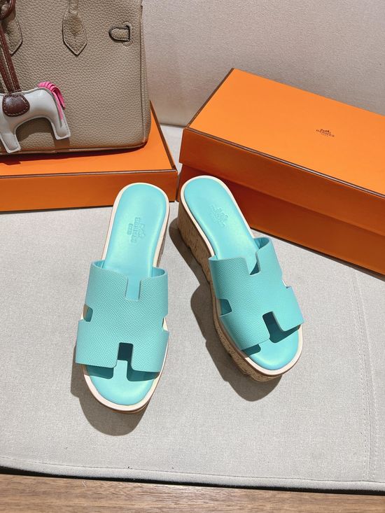 Hermes Classic Platform Sandals with Premium Leather Construction