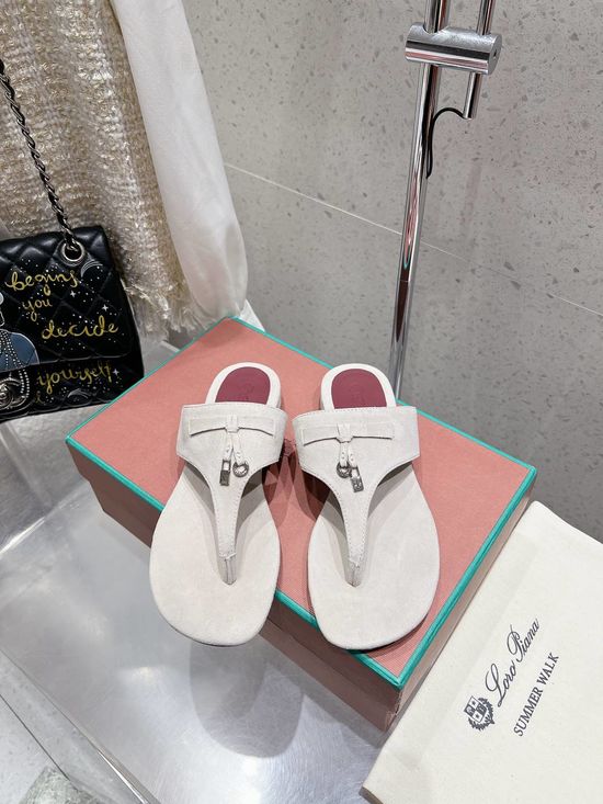Loro Piana Soft Flat Thong Sandals Non-slip Casual Daily Wear Footwear