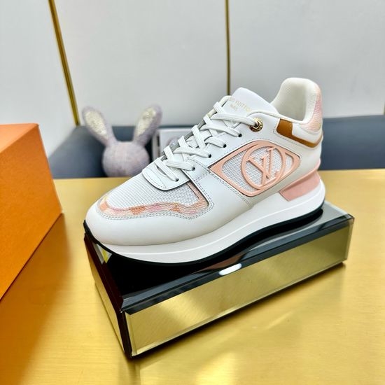 Louis Vuitton LV Comfortable Running Sneakers with Leather Upper