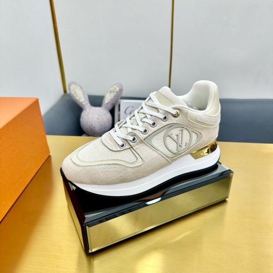 Louis Vuitton LV Comfortable Running Sneakers with Leather Upper