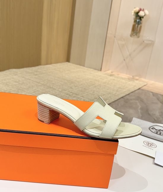 Hermes Low Heel Premium Leather Shoes with Leather Sole