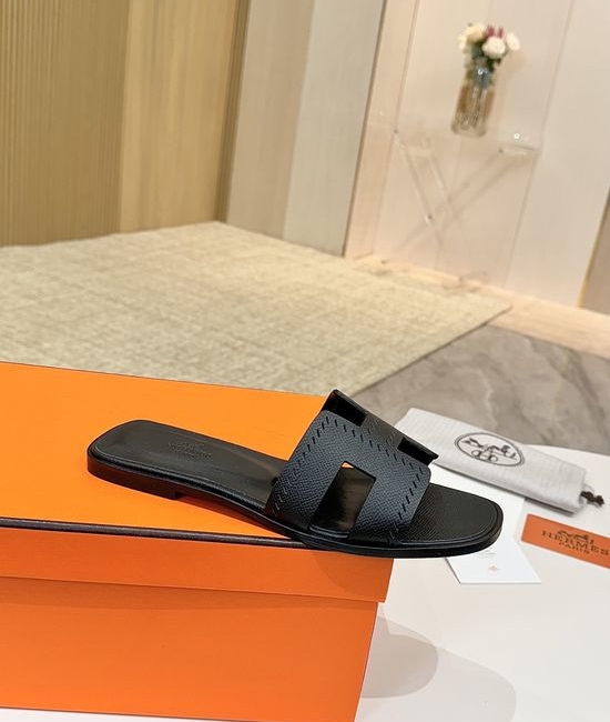Hermes Premium Palm Grain Leather Shoes with Leather Sole