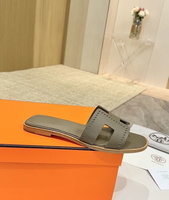 Hermes Premium Palm Grain Leather Shoes with Leather Sole
