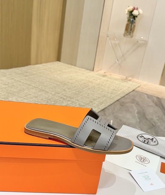 Hermes Premium Palm Grain Leather Shoes with Leather Sole