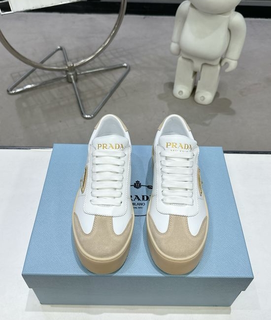 Prada Leather Platform Casual Sneakers with Enamel Logo Detail