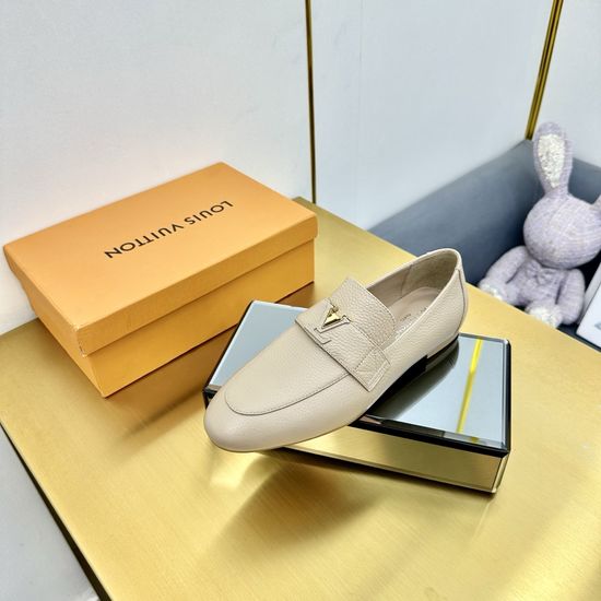 Louis Vuitton Elegant Leather Mary Jane Shoes With Premium Sole