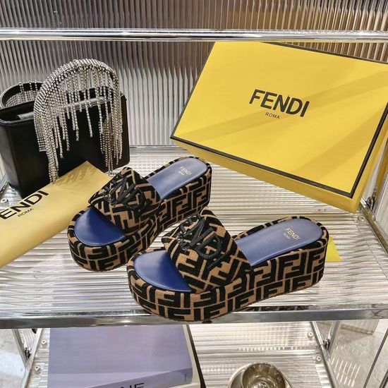 Fendi Premium Woven Slides with Soft Goatskin Lining