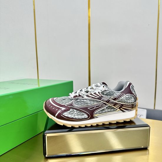 Bottega Veneta Versatile Comfortable Casual Sneakers for Daily Use