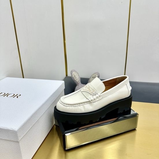 Christian Dior CD Premium Leather Loafers with Logo Emblem Comfortable Daily Footwear
