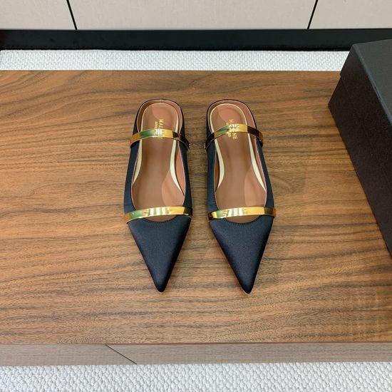 Alo Leather Flat Mules Soft Lining Durable Sole Daily Wear
