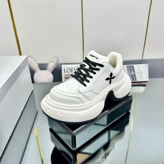 SMFK Breathable Mesh Upper Thick Sole Comfortable Sneakers