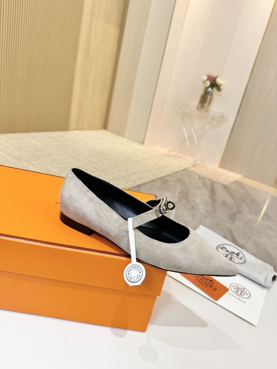 Hermes High-Quality Leather Sole, Original Craftsmanship, Fine Shoes