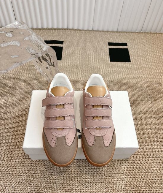 Max Mara Classic Velcro Trainers with Premium Leather Finish