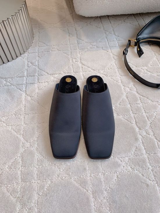 Loro Piana Square Toe Slip On Mules Premium Leather Upper Comfortable Sole