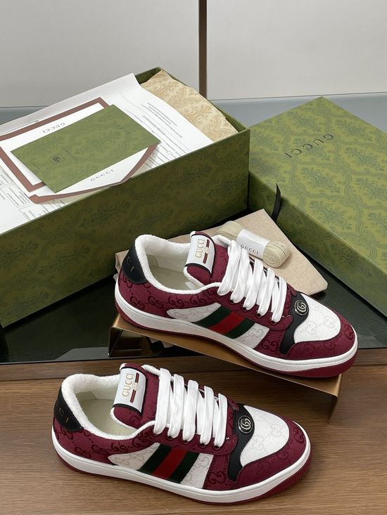 Gucci Premium Distressed Casual Sneakers with Classic Pattern Details