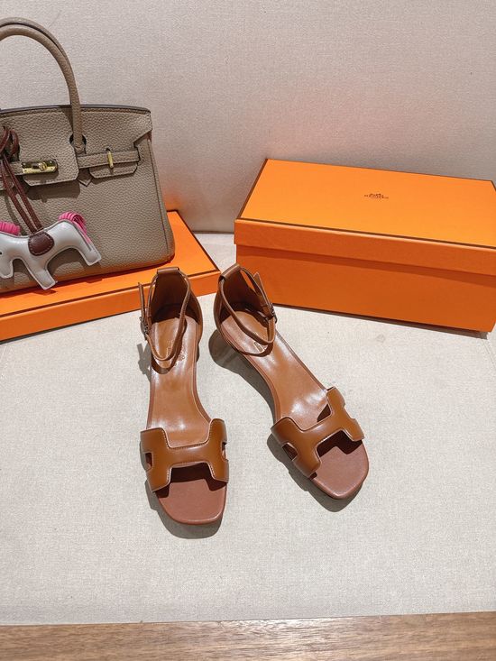 Hermes Square Toe Leather High Heel Comfortable Sandals