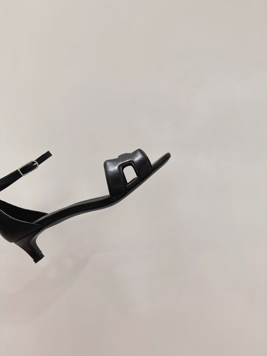 Hermes Square Toe Leather High Heel Comfortable Sandals
