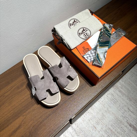 Hermes Suede Platform Non-slip Comfortable Casual Sandals