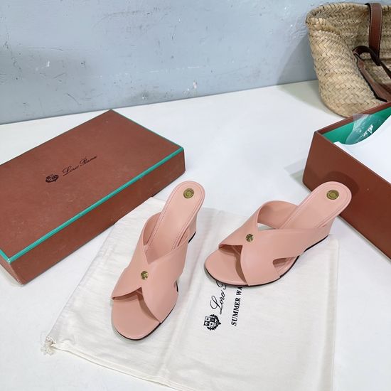 Loro Piana Low Heel Casual Slippers With Metal Logo Accent