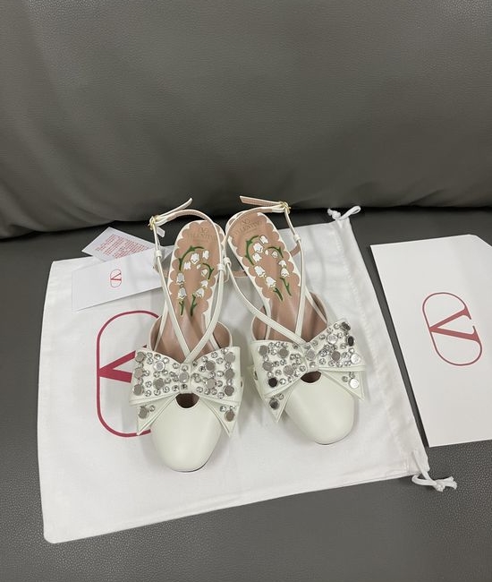 Valentino Rhinestone Decor Bow Mary Jane Shoes