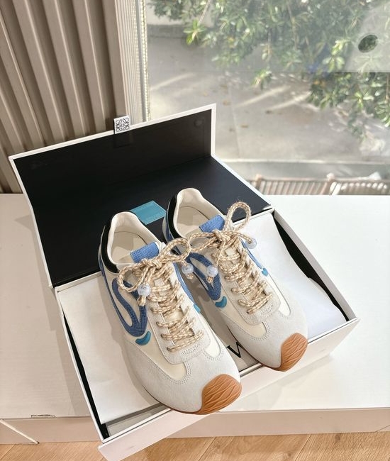 Loewe Lightweight Casual Sneakers with Comfortable Fit