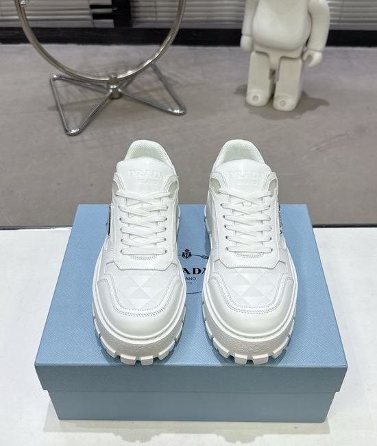 Prada Fashion Versatile Comfortable Non-slip Premium Quality Casual Shoes