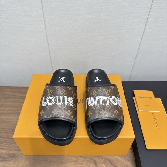 Louis Vuitton LV Classic Slip On Comfortable Fashion Slides