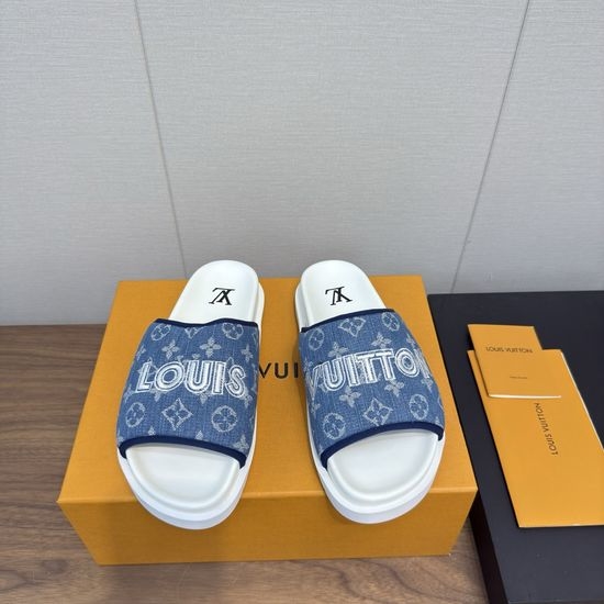 Louis Vuitton LV Classic Slip On Comfortable Fashion Slides