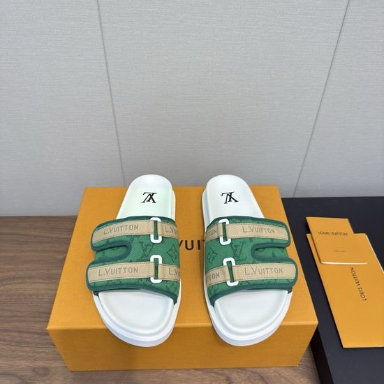 Louis Vuitton LV Classic Slip On Comfortable Fashion Slides
