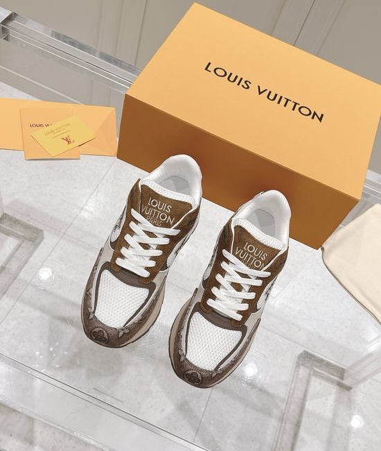 Louis Vuitton LV Classic Casual Sneakers Breathable Mesh Lightweight Sole