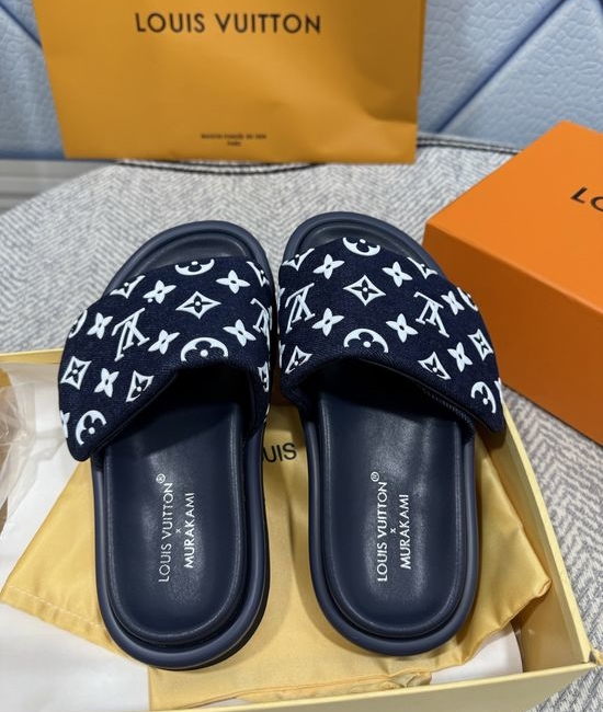 Louis Vuitton LV Embossed Adjustable Strap Non-slip Casual Slides