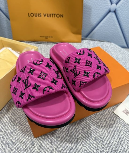 Louis Vuitton LV Embossed Logo Adjustable Slides with Soft Lining
