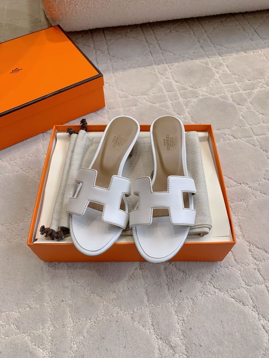 Hermes Classic Chunky Heel Comfort Slide Sandals