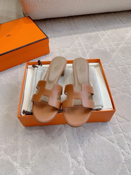 Hermes Classic Chunky Heel Comfort Slide Sandals