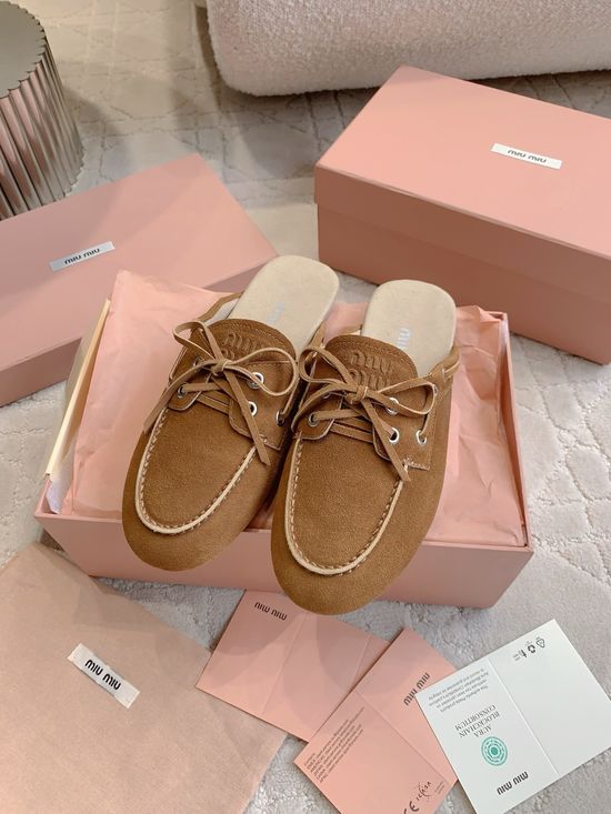 Miu Miu Classic Flat Mule Shoes Comfortable Non-slip Versatile Daily Footwear