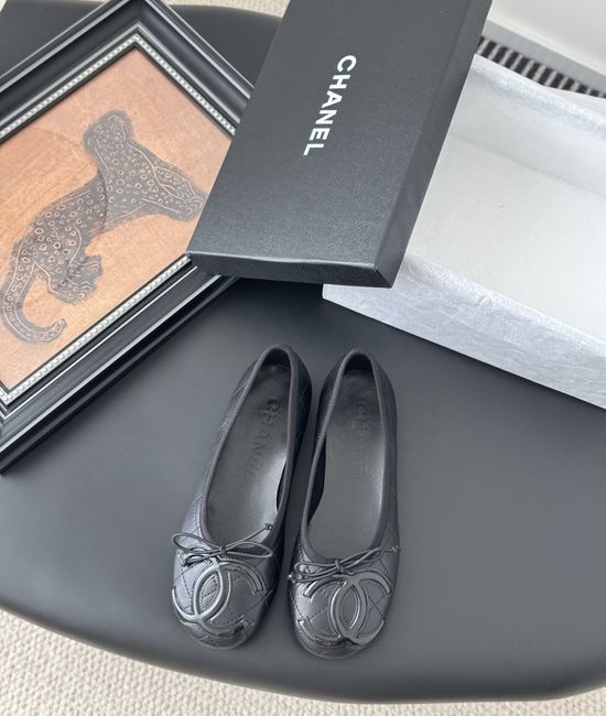 Chanel Retro Quilted Leather Soft Ballet Flats