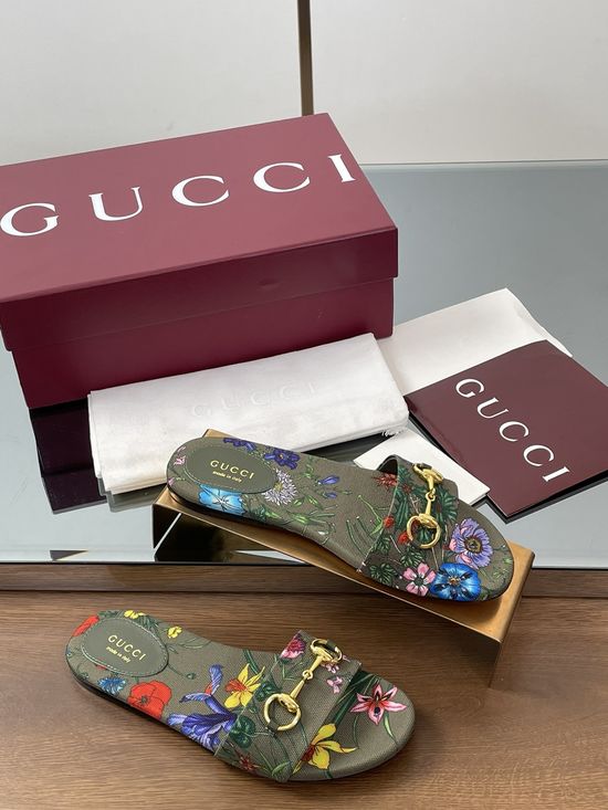Gucci Horsebit Detail Printed Canvas Slide Sandals