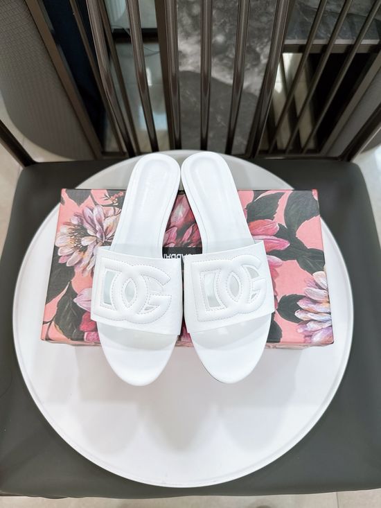 Chanel Logo Decorated Non-slip Comfort Casual Slides