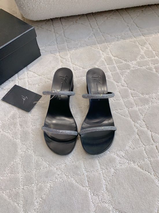 Giuseppe Zanotti Rhinestone Slide Sandals Elegant Genuine Leather Sole