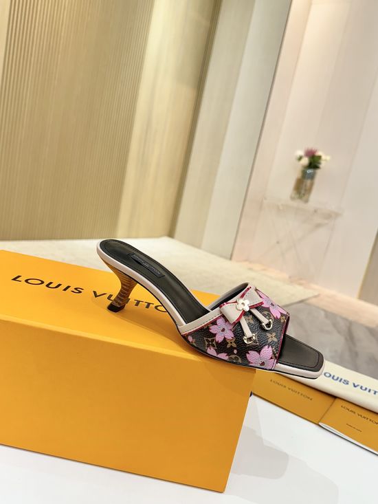 Louis Vuitton Mid Heel Leather Sandals Premium Soft Lining Durable Leather Sole
